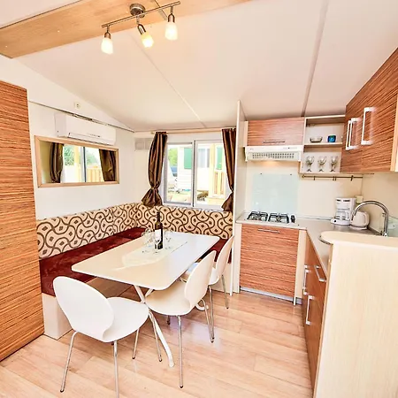 Galesnica Sea View By Interhome Grebastica