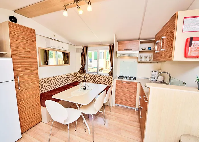 Galesnica Sea View By Interhome Grebaštica